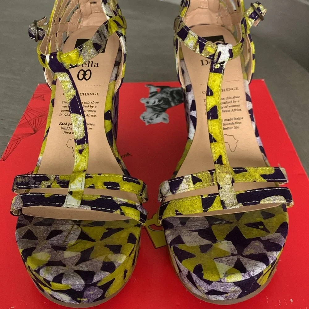 BC, I Got It Della Print, Della Green Print. Size 9. - Picture 7 of 10